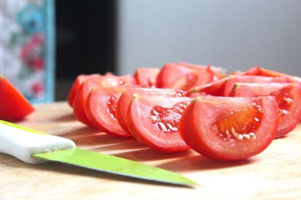 Giảm cân bằng cà chua trong 7 ngày sẽ có tác dụng tích cực đến kích thước vòng eo của bạn