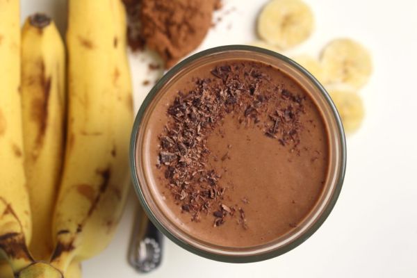 Sinh tố cacao chuối giúp cung cấp đầy đủ năng lượng cho cơ thể