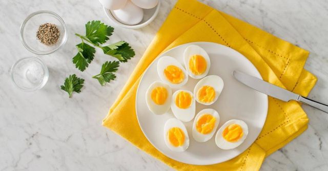 Làm thế nào để nấu trứng một cách nhẹ nhàng để giữ được giá trị dinh dưỡng của nó?
