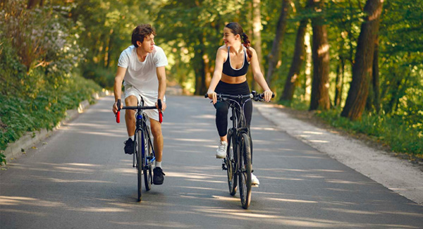 Đạp xe đạp là bộ môn thể dục rất tốt